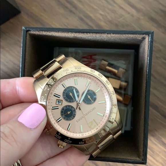 Rose gold ladies watch Michael Kor - Picture 2 of 3